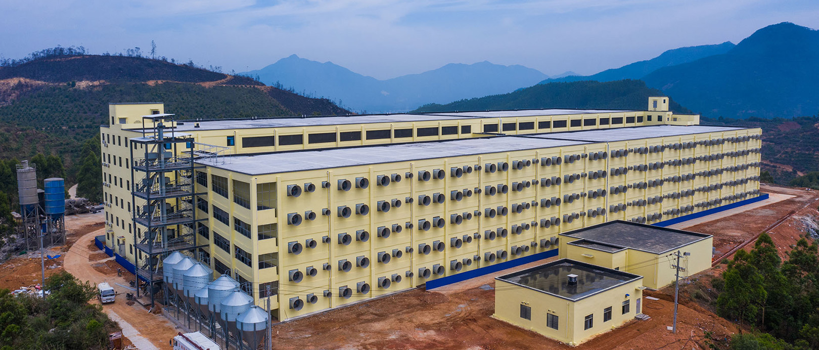 Proyecto EPC de granja de 10.000 cerdas de Aonong